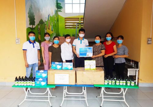 TONMAT GROUP JOIN UP TO PREVENT COVID-19 IN HAI DUONG