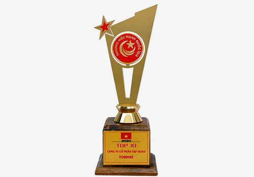 STRONG BRANDS COUPLE